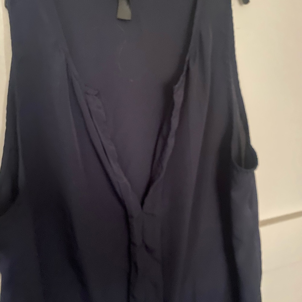 Final Sale! Sleeveless Navy blouse